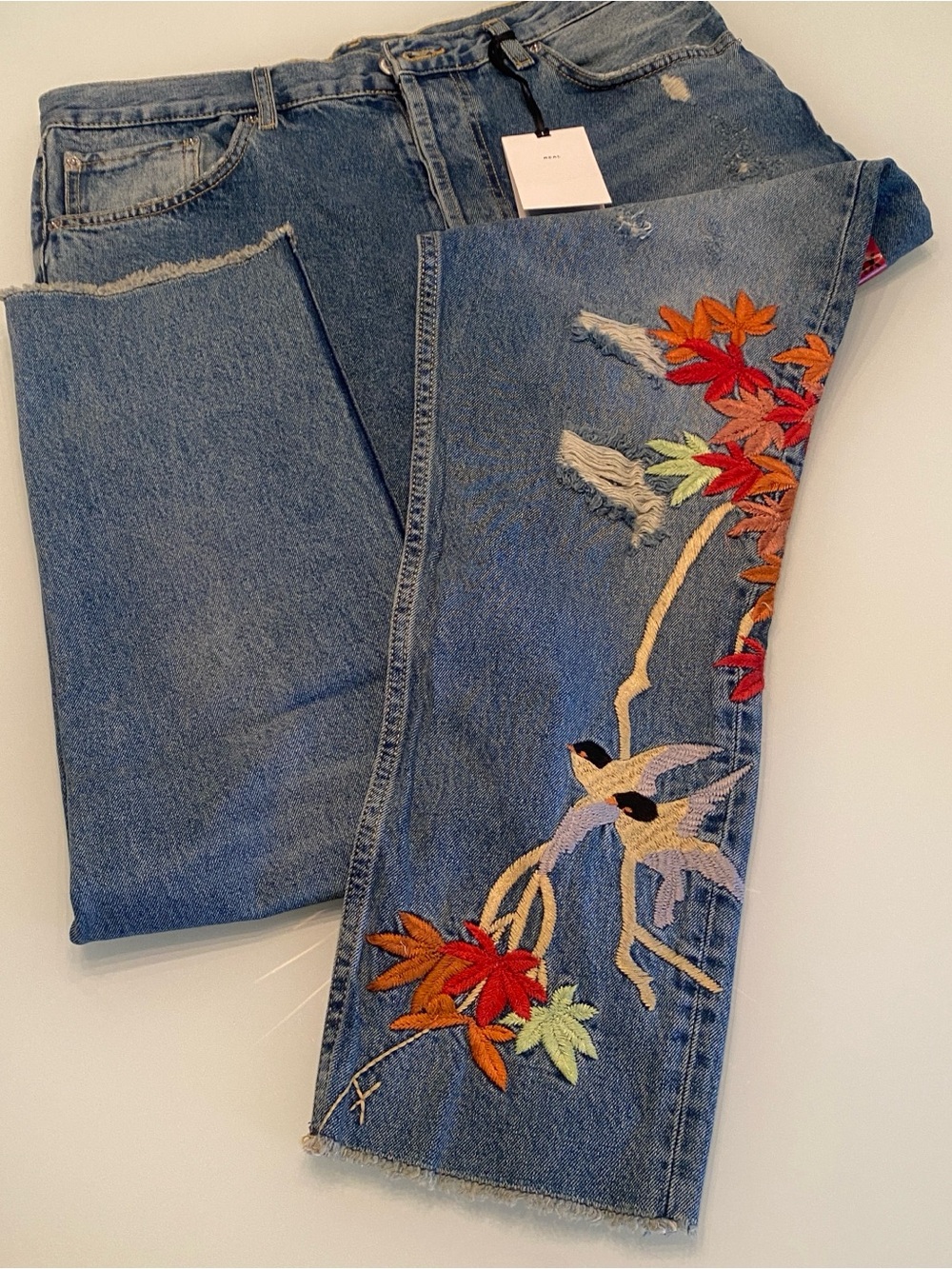 NWT Zara Woman High Rise Relaxed Floral Bird Satin Embroidered Jeans - USA 10 /